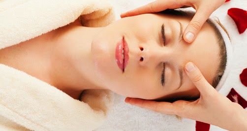 Face massage can be done at home