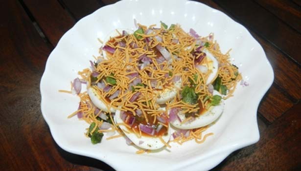 201610211431160334 Evening Snacks Egg Aloo Chaat SECVPF