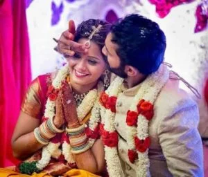 Dinesh Karthik Hindu Wedding 2 300x256 1