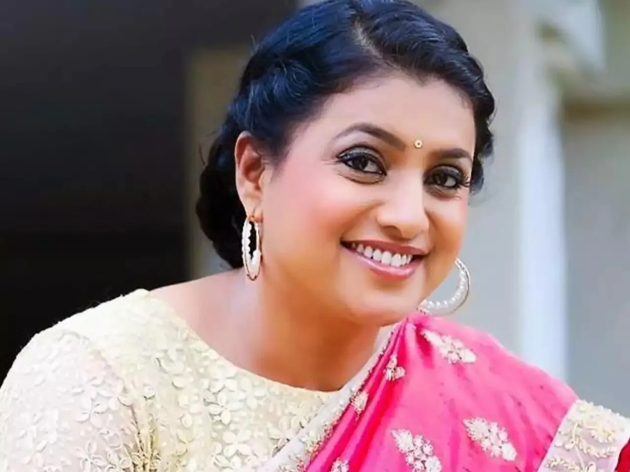Roja 6